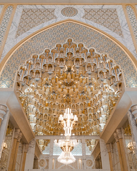 Abu Dhabi Qsar al Watan details above the elevator by Dancing the Earth