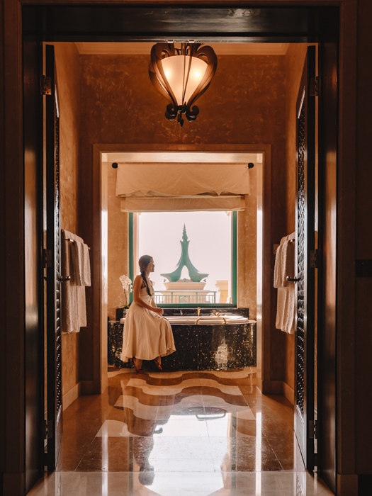 Atlantis the Palm suites bathroom by Dancing the Earth