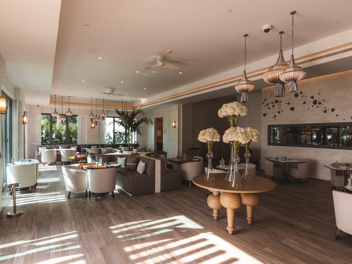 Atlantis the Palm White Beach restaurant by Dancing the Earth