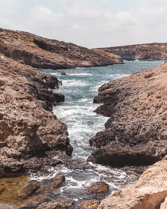 Comino island by Dancing the Earth