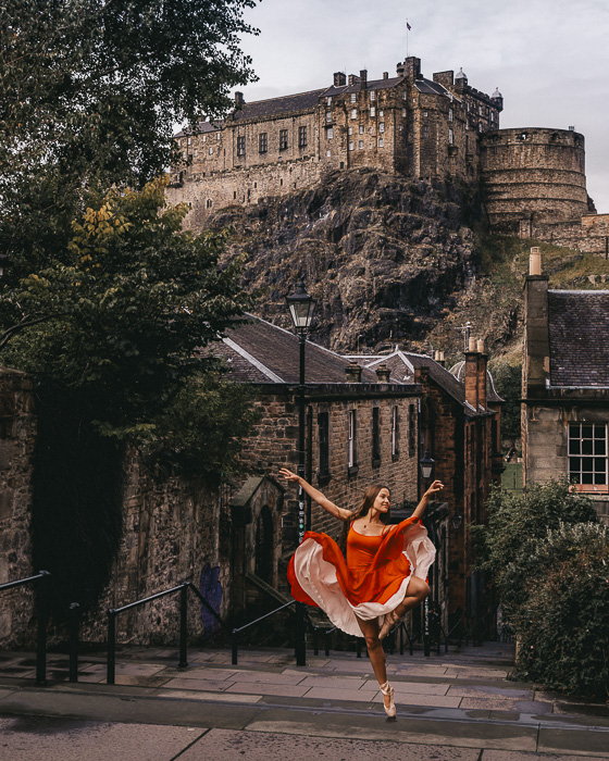 Scotland travel itinerary Edinburgh Castle from Vennel steps by Dancing the Earth