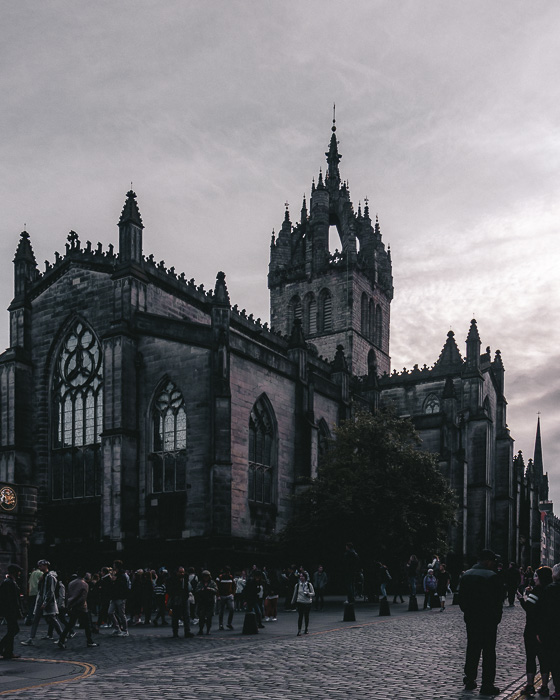 Scotland travel itinerary Edinburgh St Giles' Cathedral by Dancing the Earth