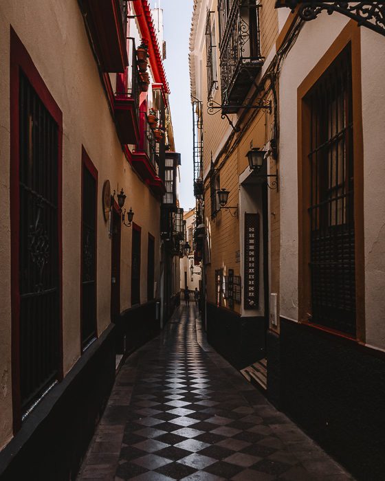 Seville weekend itinerary, Santa Cruz street, by Dancing the Earth