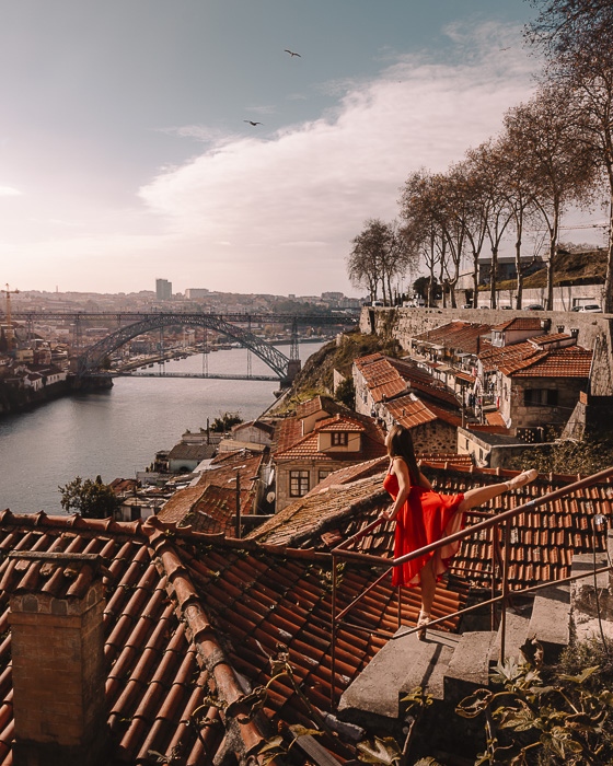 Passeio das Fontanheias by Dancing the Earth