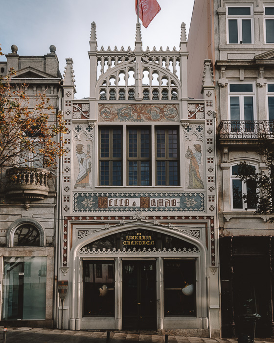 Porto weekend itinerary Livraria Lello by Dancing the Earth