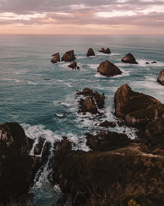 Nuggets at Nugget Point Lighthouse, Dancing the Earth