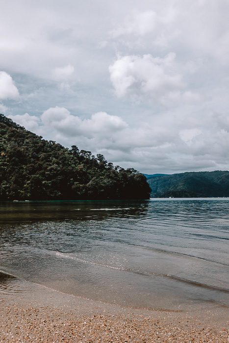 Anakiwa beach, Dancing the Earth