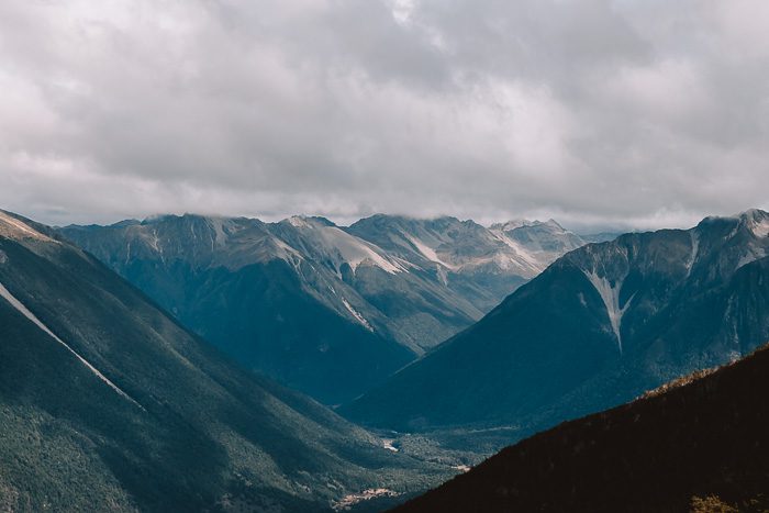 Towards Angelus Hut, best day hikes in the South Island, Dancing the Earth