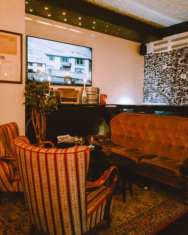 Reykjavik, Icelandic Craft Bar cozy inside, Dancing the Earth