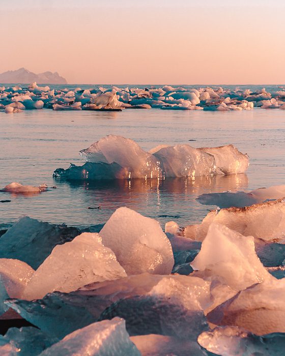 Jokulsarlon icebergs details, Dancing the Earth