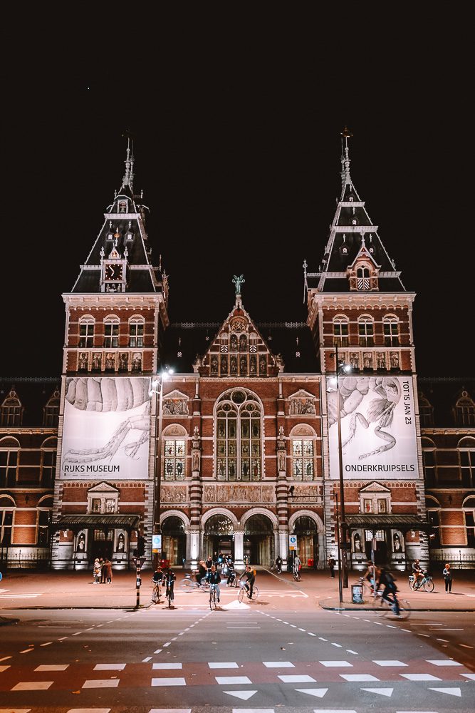 Rijksmuseum, Amsterdam, Dancing the Earth