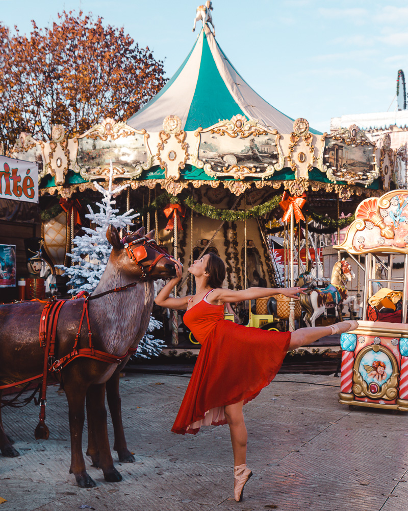 Arabesque and reindeer at the Tuileries Garden, Dancing the Earth