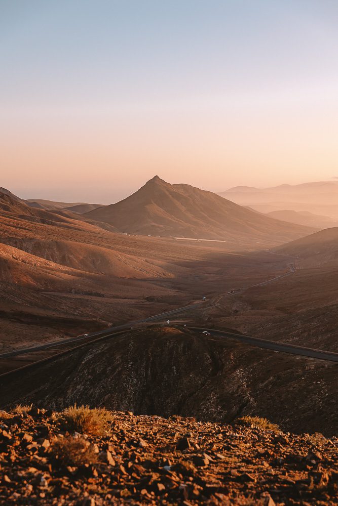 Mirador Astronomico de Sicacumbre at sunset, by Dancing the Earth