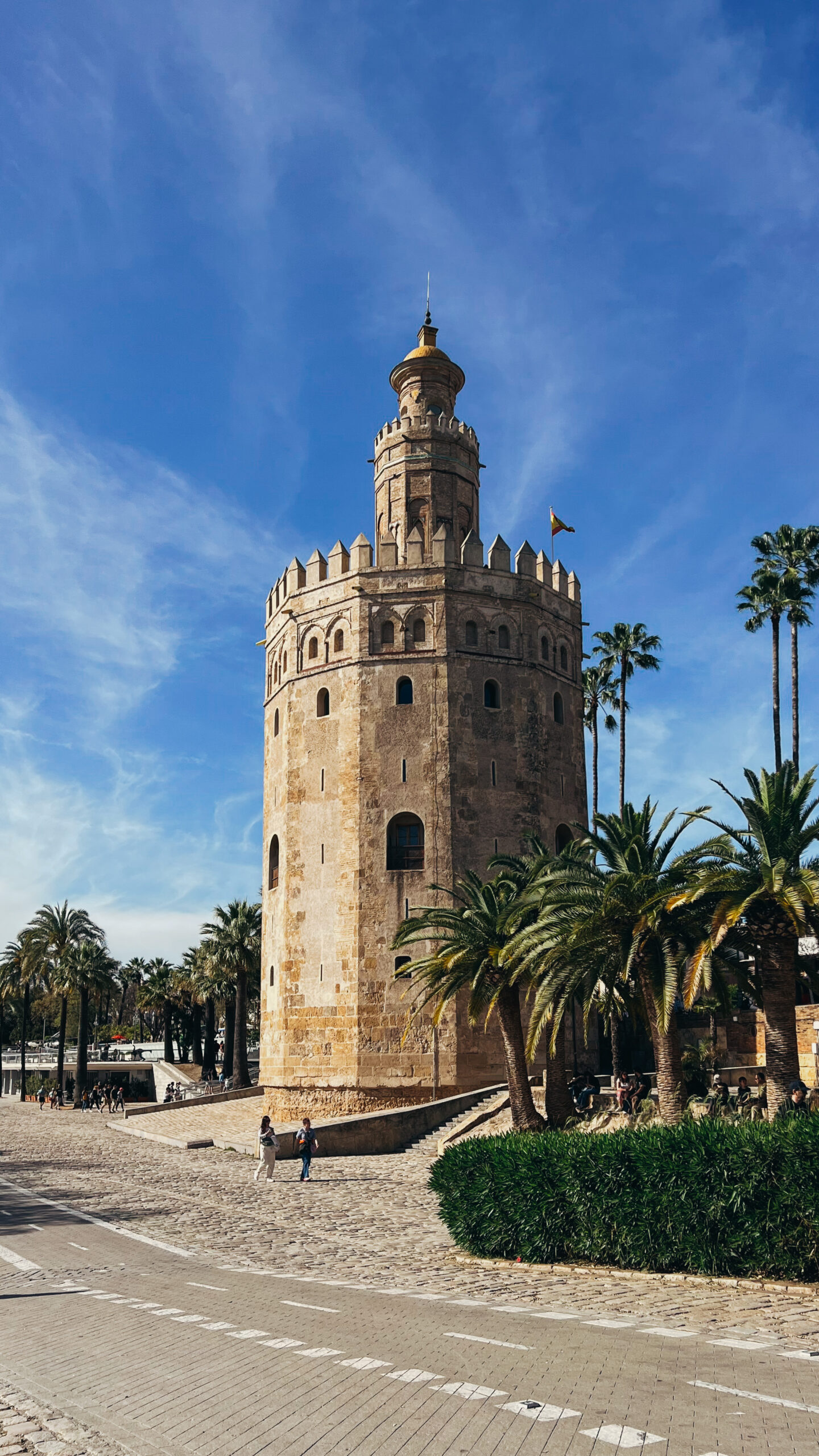 Seville weekend itinerary, Torre del Oro, by Dancing the Earth