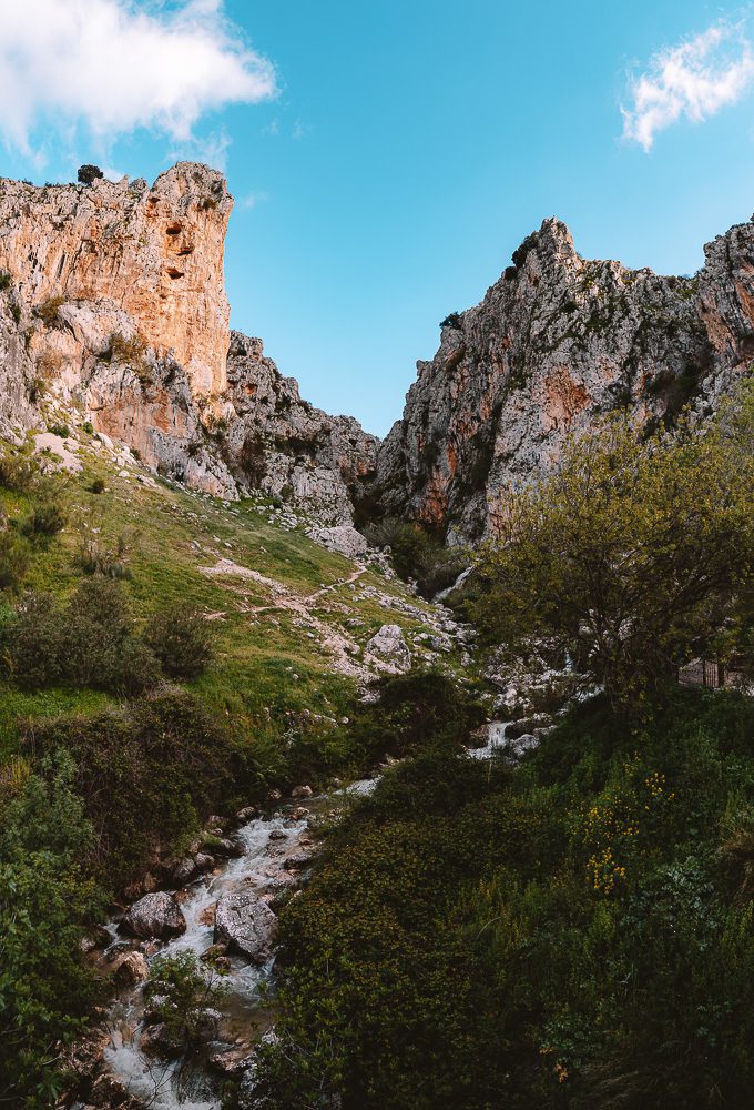 Andalusia road-trip itinerary, Zuheros, rio Bailon, by Dancing the Earth