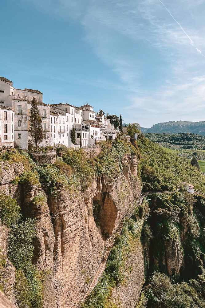 Ronda cliffs, by Dancing the Earth