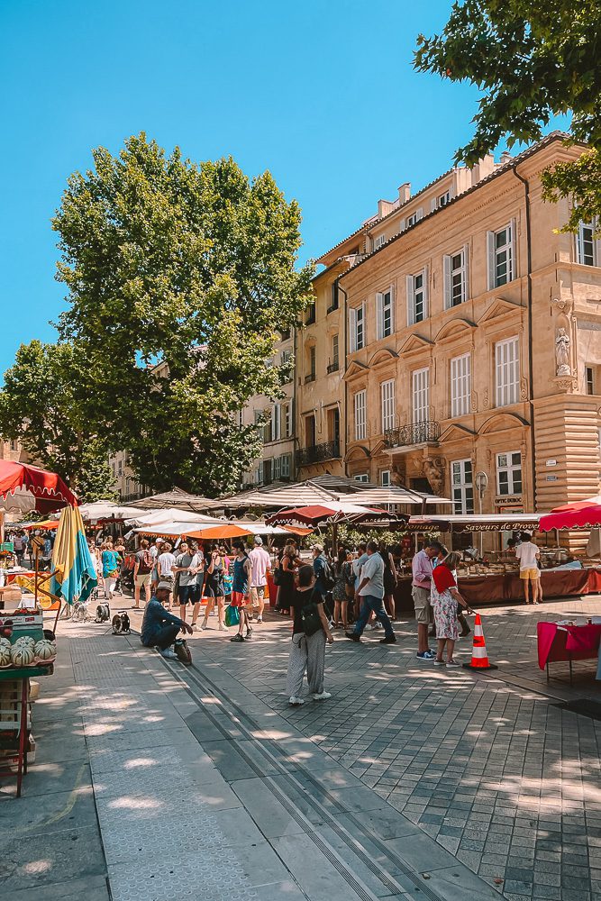 Provence Ultimate Itinerary, Aix-en-Provence, market, by Dancing the Earth