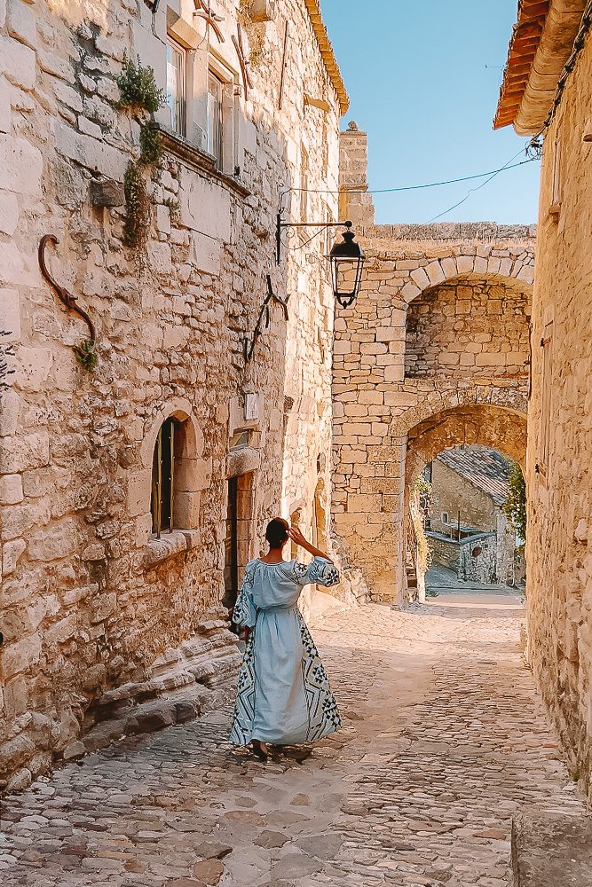 Provence Ultimate Itinerary, Lacoste ramparts, by Dancing the Earth