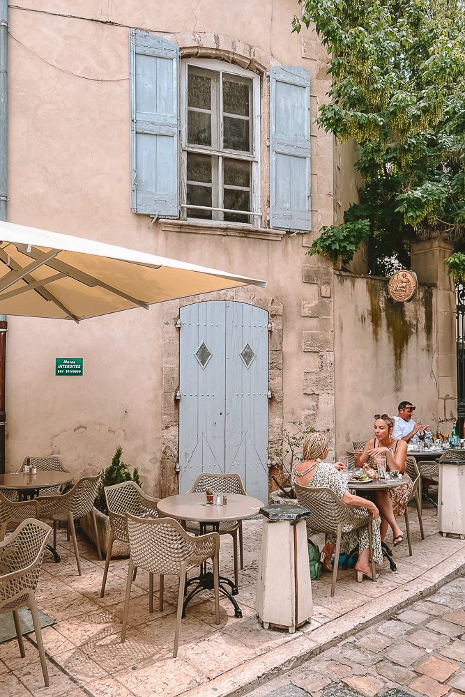 Provence Ultimate Itinerary, Lourmarin cafe-restaurant, by Dancing the Earth