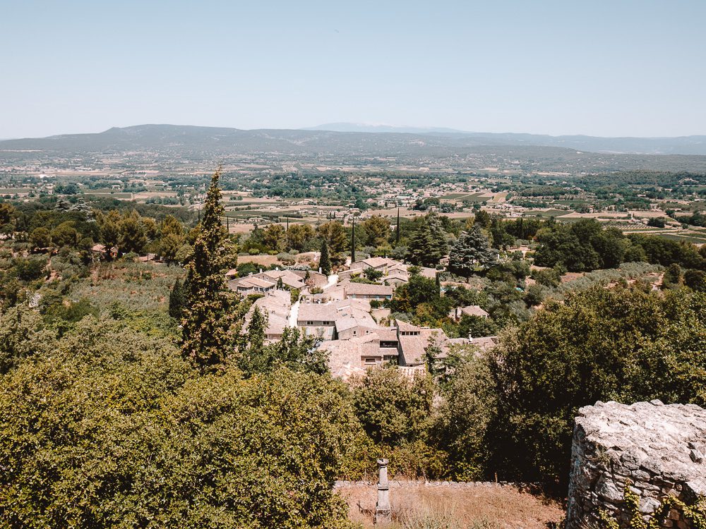 Provence Ultimate Itinerary, Luberon view from Oppède-le-vieux, by Dancing the Earth