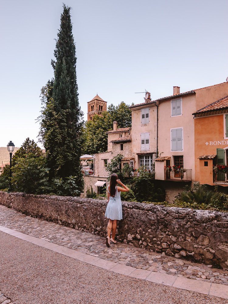Provence Ultimate Itinerary, Moustiers-Sainte-Marie, by Dancing the Earth