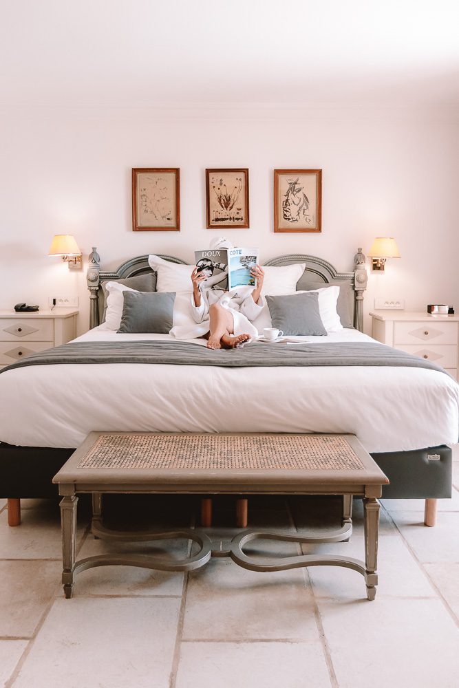Provence Ultimate Itinerary, Le Phebus hotel, suite, by Dancing the Earth