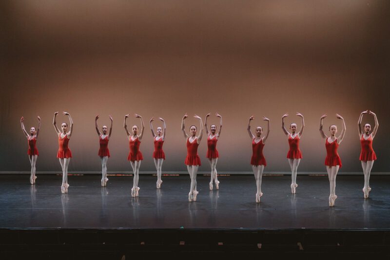 Dancing-the-Earth-ballet-photography-5